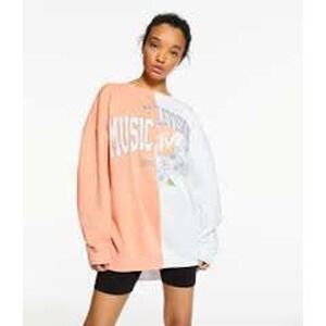 MTV Women M Split Colorblock Sweatshirt Orange White Music Television Graphic
